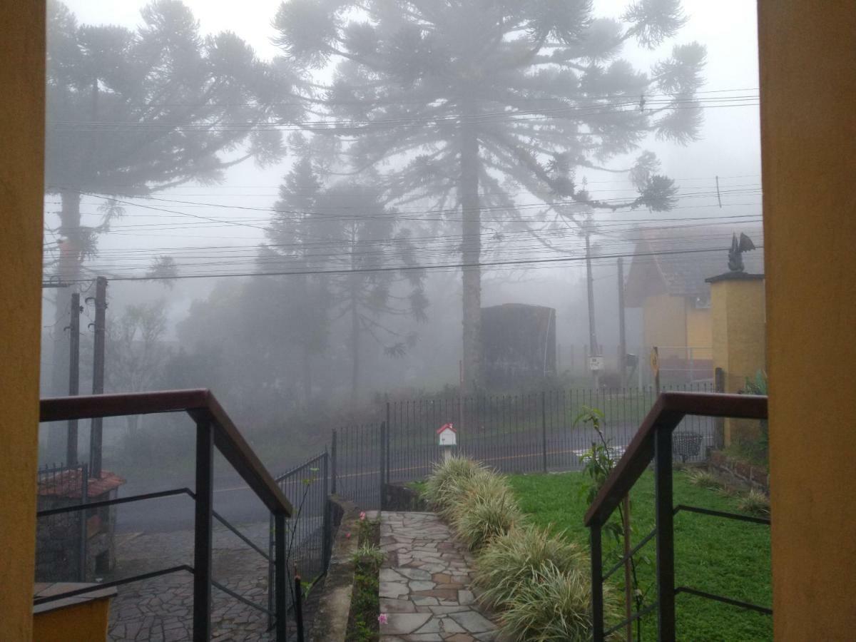 El Refugio 700 Apartman Gramado Kültér fotó
